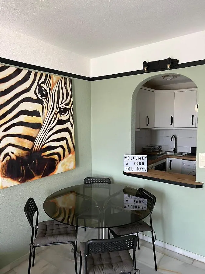 בנאלמדנה Lovely Apartment For 2 To 4 People---Apartamento De Dos A Cuatro Personas
