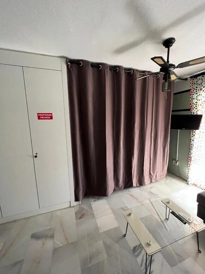 בנאלמדנה Lovely Apartment For 2 To 4 People---Apartamento De Dos A Cuatro Personas 0*,  ספרד