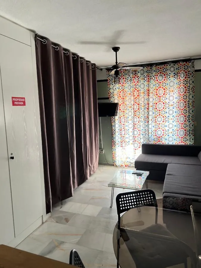 בנאלמדנה Lovely Apartment For 2 To 4 People---Apartamento De Dos A Cuatro Personas ספרד